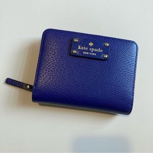 Kate Spade leather wallet - New without Tag💙